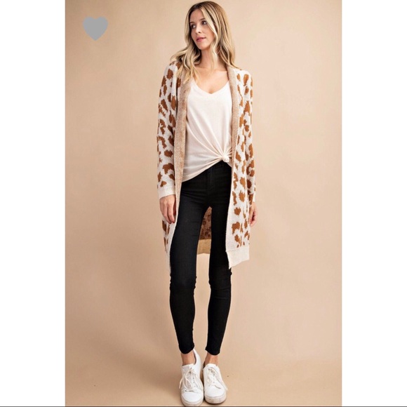 >>LAST<< Leslie Leopard Print Cardigan - Picture 4 of 5
